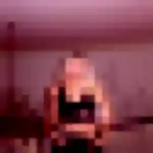 Nawal, 32 ans, disponible à Nice pour une rencontre coquine