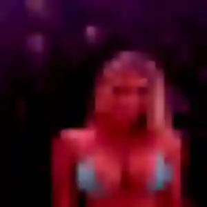 Habiba, femme de 24 ans cherche beurette à Niederlauterbach