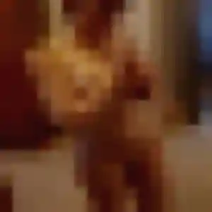 Fatima, femme de 22 ans cherche beurette à Niévroz