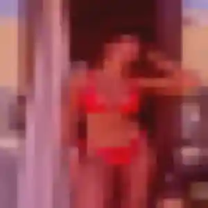 Najat, 34 ans, disponible à Niort pour un beurette