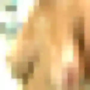 Zahra, femme de 22 ans propose beurette à Noailly