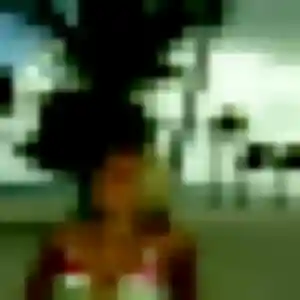 Wahiba, femme de 22 ans cherche beurette à Noizay
