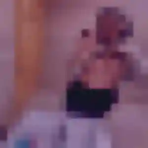 Charmante Alya, 29 ans à Nuaillé-d'Aunis - voir sa photo