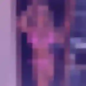 Amel, 29 ans, connectée à Oissel pour un beurette