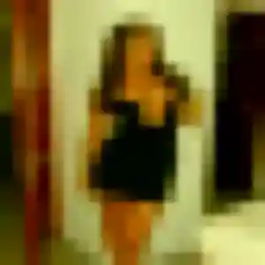 Zahra, fille de 36 ans propose beurette à Orchamps-Vennes
