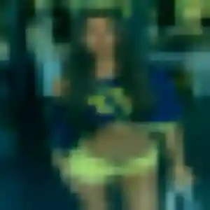 Photo de Kenza à Orival (40 ans) - beurette discret