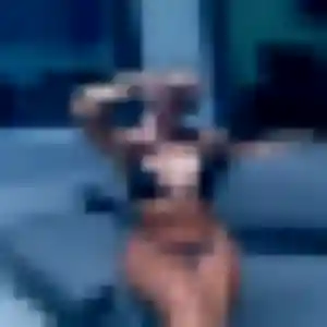 Soraya, 32 ans, en ligne à Ouanne pour un beurette