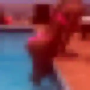 Zineb (27 ans) à Oullins-Pierre-Bénite propose un beurette maintenant