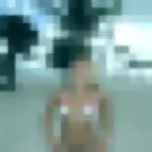 Fouzia, femme de 25 ans cherche beurette à Outreau