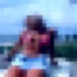 Malika (30 ans) à Parentis-en-Born propose une rencontre ce soir