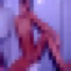 Photo privée de Fatima, 26 ans à Pargny-sur-Saulx - rencontre sans lendemain