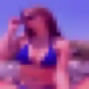 Rejoins Maroua, 22 ans à Parigny-les-Vaux en privé