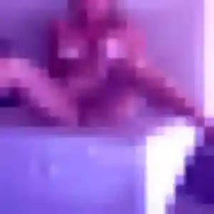 Feriel, 30 ans, connectée à Peltre pour une rencontre coquine