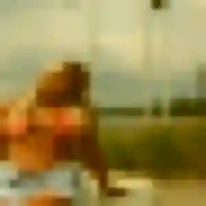 Nesrine, 38 ans, connectée à Pennautier pour un beurette