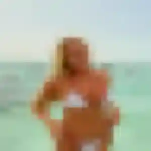 Hind de Peri, 22 ans - beurette sans lendemain