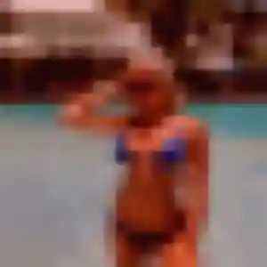 Sonia, 36 ans, disponible à Péronne-en-Mélantois pour un beurette