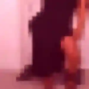 Photo privée de Rokia, 32 ans à Peyrolles-en-Provence - rencontre sans lendemain