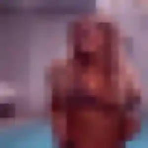 Découvre Maroua, 33 ans à Pézenas gratuitement