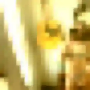 Jihane, 26 ans, connectée à Pierres pour un beurette