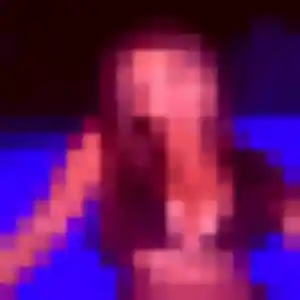 Ouarda, 28 ans, connectée à Pierric pour une rencontre coquine