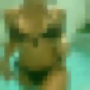 Latifa, 28 ans, en ligne à Pietrosella pour une rencontre coquine
