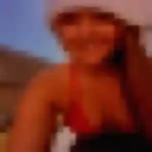 Nassima, femme de 28 ans cherche beurette à Pléchâtel