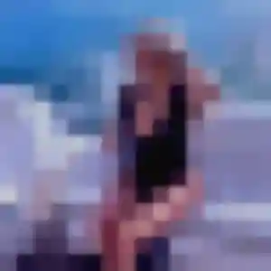 Sexy Loubna, 26 ans à Plélauff - la contacter