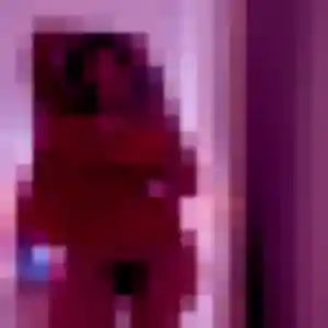 Nour, femme de 37 ans cherche beurette à Plémet