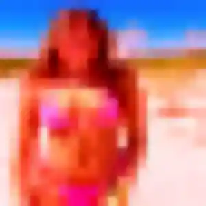 Sexy Wahiba, 33 ans à Pleubian - la contacter
