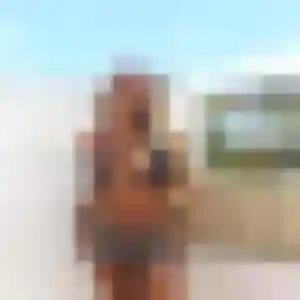 Anissa, 38 ans, en ligne à Pleugriffet pour une rencontre coquine