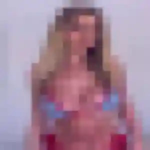 Soumia, 37 ans, en ligne à Pleumeleuc pour une rencontre coquine