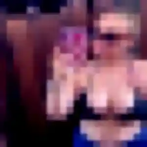 Loubna, 42 ans, dispo pour beurette à Plouasne