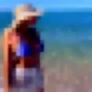 Charmante Soraya, 41 ans à Plougasnou - la contacter