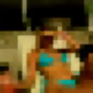 Kamila, 27 ans, disponible à Ploumilliau pour un beurette