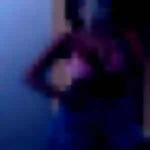 Photo de Djamila à Plouzévédé (22 ans) - beurette anonyme