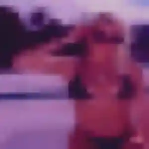 Djamila (32 ans) à Poisy cherche un beurette maintenant