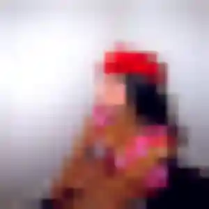 Rejoins Mounia, 36 ans à Poleymieux-au-Mont-d'Or en privé