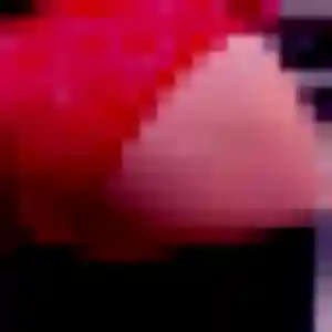 Photo de Naila à Pomeys (23 ans) - beurette gratuit