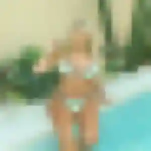 Sirine (33 ans) à Pompignan cherche une rencontre aujourd'hui