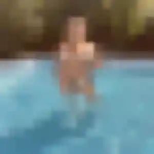 Photo de Zineb à Pont-de-l'Isère (33 ans) - beurette discret