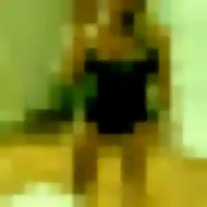 Rencontre Hafsa, 35 ans à Pont-de-Metz en privé