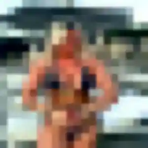 Photo sexy de Latifa, 39 ans à Pont-l'Évêque - plan discret