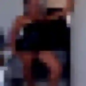 Houda, femme de 32 ans propose beurette à Pont-Saint-Pierre