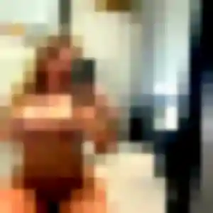 Maissa, 29 ans, connectée à Pontigny pour un beurette