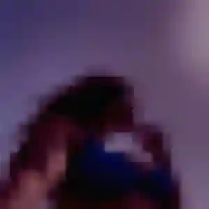 Farah (22 ans) à Pontrieux cherche une rencontre maintenant
