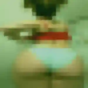 Photo privée de Sana, 40 ans à Portets - rencontre sans lendemain