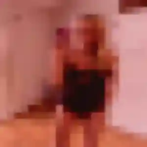 Sexy Leila, 24 ans à Pouilley-Français - la contacter