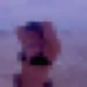 Talia, fille de 31 ans propose beurette à Poullaouen