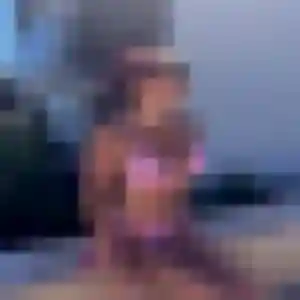 Sexy Samia, 35 ans à Pourrières - voir sa photo