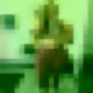 Yasmine, 25 ans, cherche un beurette à Pouru-Saint-Remy